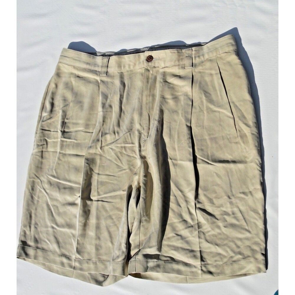 Tommy Bamaha Silk Shorts Mens Sz 36 Tan Pleated w/Pockets